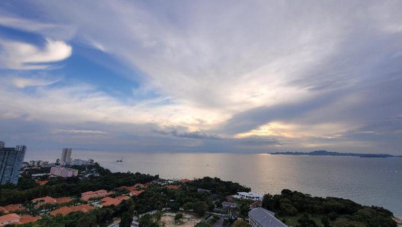 Andromeda Condo By Feng Pattaya Ngoại thất bức ảnh