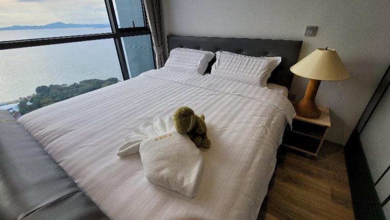 Andromeda Condo By Feng Pattaya Phòng bức ảnh