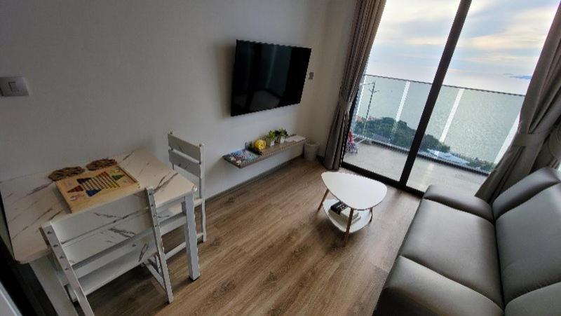 Andromeda Condo By Feng Pattaya Phòng bức ảnh